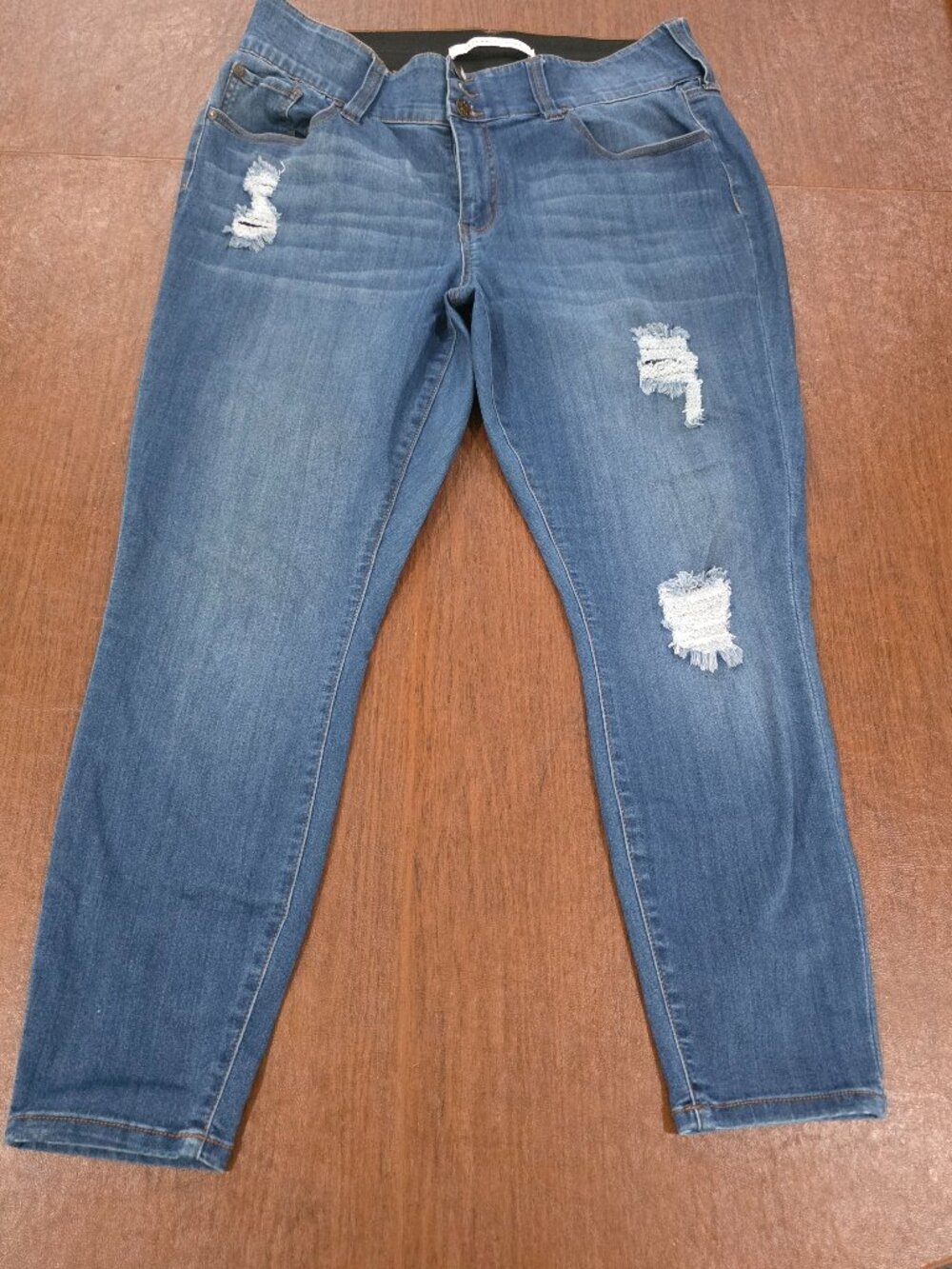 Celebrity Pink Mid Rise Ankle Skinny Jeans Sz 16